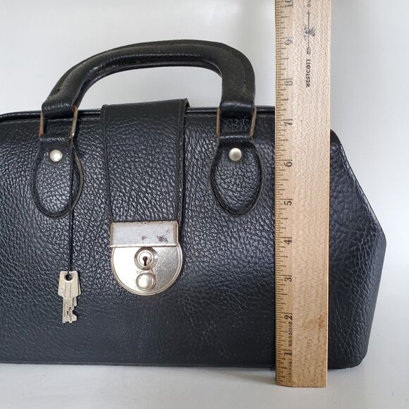 EUC Pebbled Leather Medical Doctor's Bag Double Handles Locking Case 2 Keys Vtg - Picture 10 of 12
